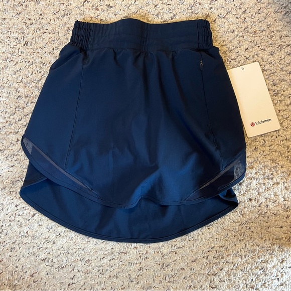 lululemon athletica Dresses & Skirts - NWT Lululemon Hotty Hot Skirt